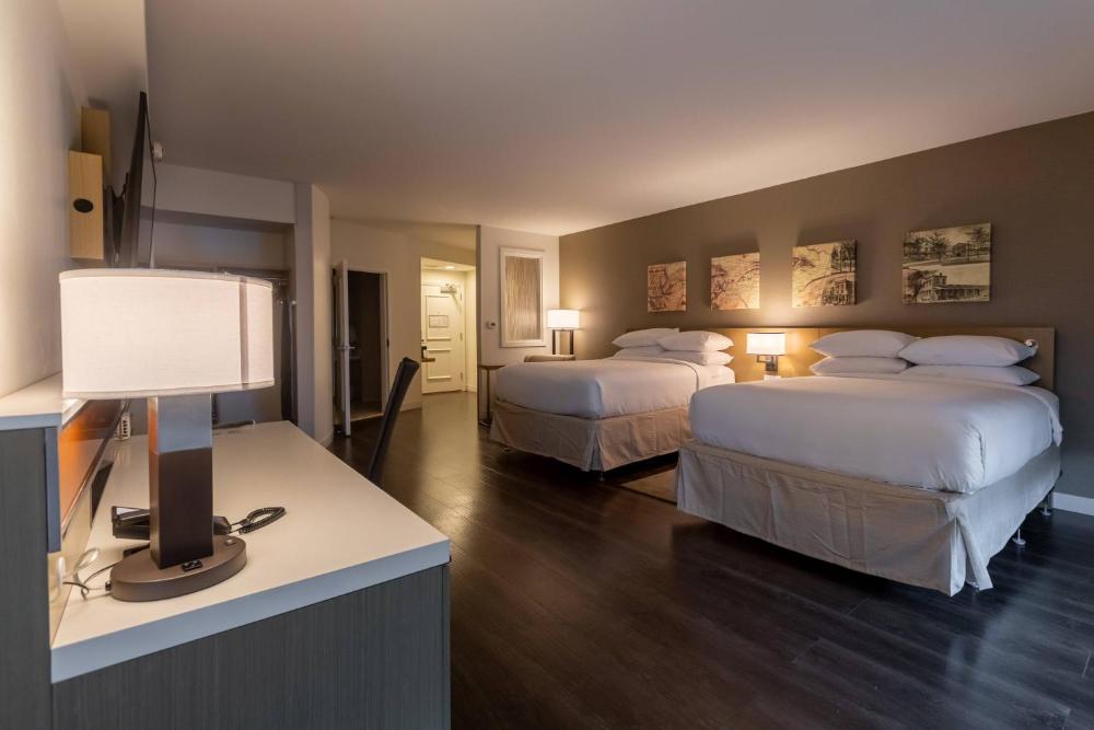 Superior Queen Room with Two Queen Beds and Roll-in Shower - Mobility and Hearing Accessible interior